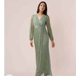 NWT Adrianna Papell metallic crinkled mesh draped long gown in green sla…